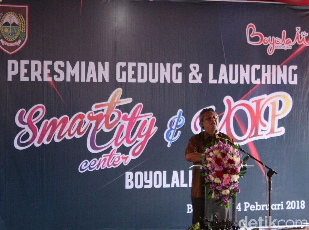 Warga Boyolali Dijanjikan Bisa Menelepon Gratis, Bagaimana Caranya? Warga Boyolali Dijanjikan Bisa Menelepon Gratis, Bagaimana Caranya?