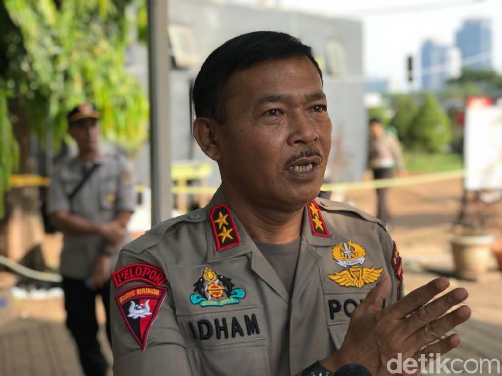 Kapolda Metro Ingatkan Jajarannya Siap Amankan Kegiatan 212 Kapolda Metro Ingatkan Jajarannya Siap Amankan Kegiatan 212