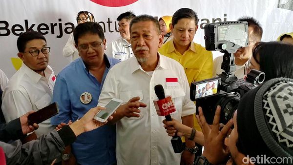 Harapan Dedi Mizwar Pilgub Jabar Berjalan Kondusif