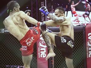 Randy Pangalila, Artis Sinetron yang Dulunya Kalem Kini Jadi Petarung Tangguh Randy Pangalila, Artis Sinetron yang Dulunya Kalem Kini Jadi Petarung Tangguh