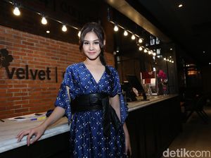Vanesha Prescilla Awali Karier Akting dengan Baik di Dilan 1990