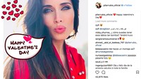Istri Sergio Ramos, Pilar Rubio, hanya ingin memberi ucapan selamat Hari Valentine untuk semua follower-nya di Instagram. (Foto: Internet) Istri Sergio Ramos, Pilar Rubio, hanya ingin memberi ucapan selamat Hari Valentine untuk semua follower-nya di Instagram. (Foto: Internet)