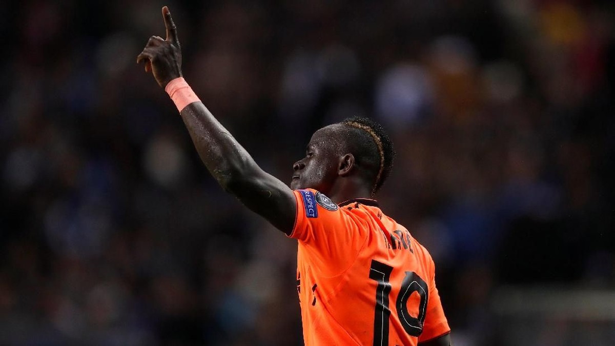 Sadio Mane mencetak hat-trick saat Liverpool menang 5-0 atas Porto (Foto: Matthew Childs/Action Images via Reuters)