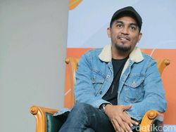Terima Tantangan Cuci Tangan Sambil Nyanyi, Glenn Fredly Dikritik Boros Air