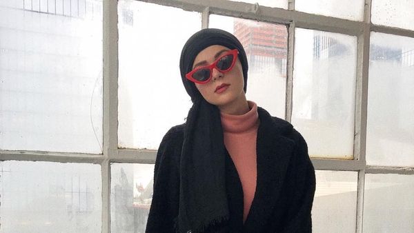 10 Gaya Selebgram Hijab yang Hadir di New York Fashion Week 2018