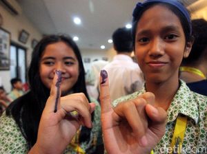 Murid SDN 01 Menteng Belajar Pencoblosan