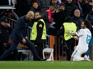 Madrid Bekap PSG, Zidane: Pertarungan Belum Selesai