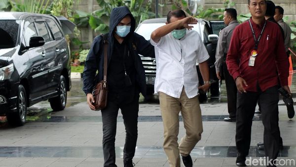 4 Orang yang Kena OTT Lampung Tengah Tiba di KPK