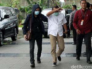 4 Orang yang Kena OTT Lampung Tengah Tiba di KPK