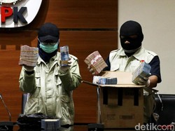 Begini Kronologi OTT Suap DPRD Lampung Tengah