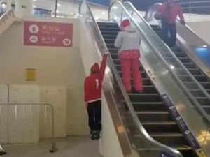 Kelakuan Tim Ski Swiss yang Bikin Ngakak!