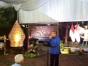 Alasan SBY Kerap Nyanyi Kamu Gak Sendirian: Sama Lagunya Liverpool