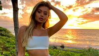 Foto: Liburannya Sofia Jamora, Model Bikini Paling Top di Instagram
