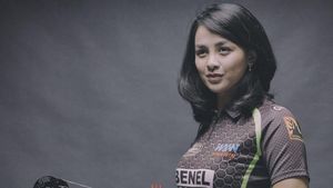 Foto: Pesona Dellie Threesyadinda, Altlet Pemanah yang Berparas Cantik