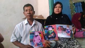 Foto: Duka Keluarga Karyawati Restoran yang Tewas Terjepit Lift