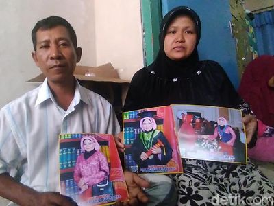 Foto: Duka Keluarga Karyawati Restoran yang Tewas Terjepit Lift