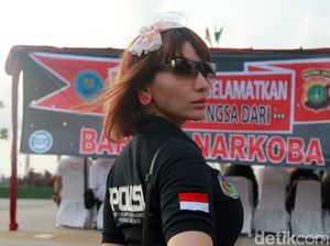 Miris! Ini Aksi Roro Fitria dan Pretty Asmara saat Jadi Duta Anti Narkoba