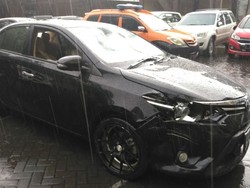 Kejar-kejaran Polisi dengan Pengemudi Mobil Diwarnai Tembakan