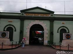 Ruang Fuad Amin di RS Dustira Dijaga Petugas, Tak Boleh Dilihat