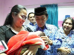 Kisah Bupati Wing Chien Angkat 6 Anak yang Dibuang