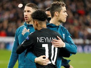 Ronaldo vs Neymar dalam Meme-meme Kocak