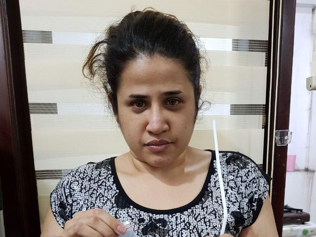 Dhawiya Anak Elvy Sukaesih Ditangkap karena Narkoba, Paramore Batal Konser