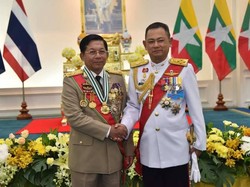 Krisis Rohingya, Komandan Militer Myanmar Terima Penghargaan Thailand
