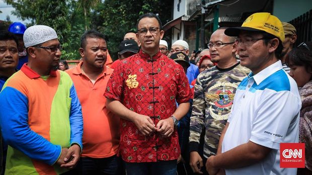 Rutinitas Anies Tiap Imlek dan Cheongsam dari Petak Sembilan