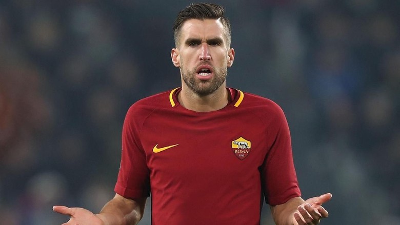 Strootman Bahagia di Roma! Strootman Bahagia di Roma!