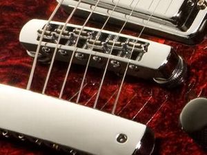 Produsen Gitar Gibson di Ujung Kebangkrutan