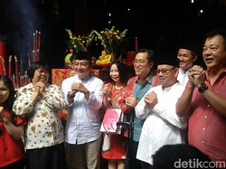 Imlek, Sudirman Said Didoakan di Depan Altar Dewa Keadilan