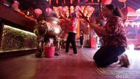 Foto: Perayaan Imlek di Vihara Dhanagun Bogor