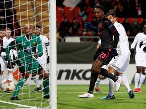Welbeck Sempat Khawatir dengan Ancaman Cedera Lihat Lapangan Ostersunds Welbeck Sempat Khawatir dengan Ancaman Cedera Lihat Lapangan Ostersunds