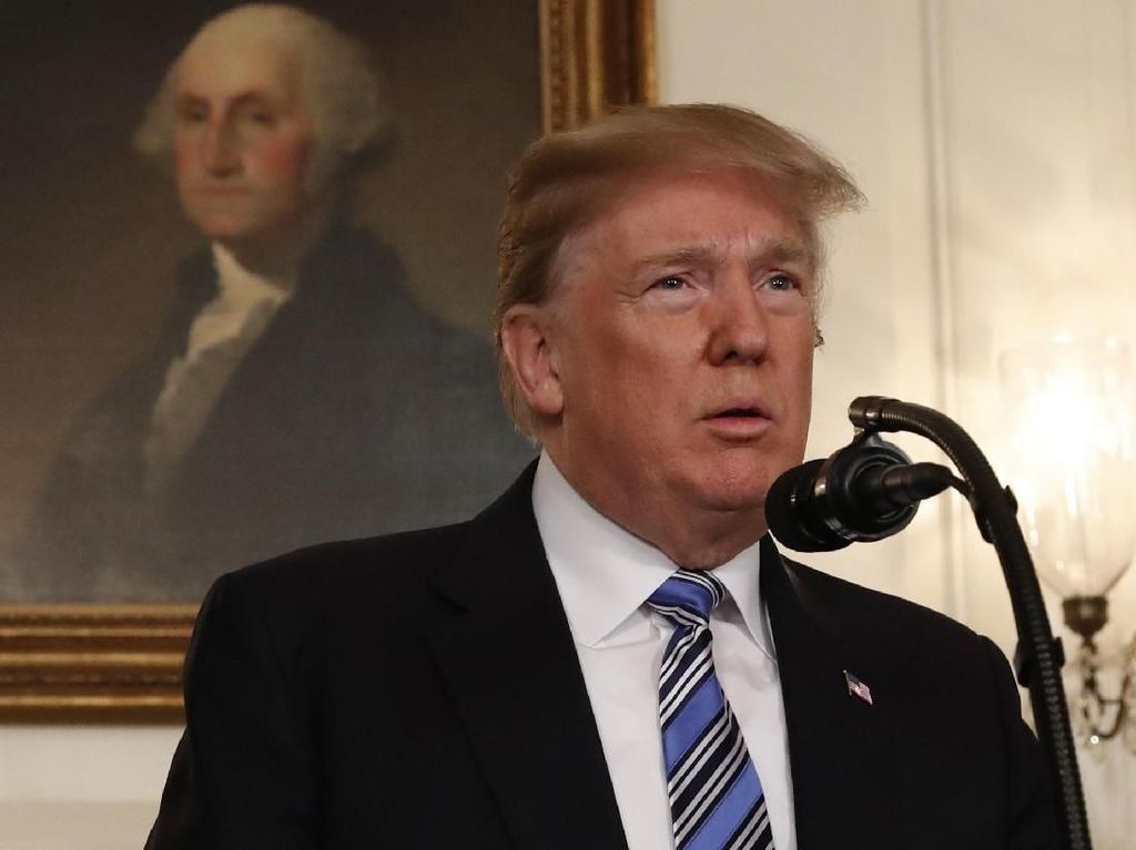 Soal Penembakan di Florida, Trump Salahkan Video Game Soal Penembakan di Florida, Trump Salahkan Video Game