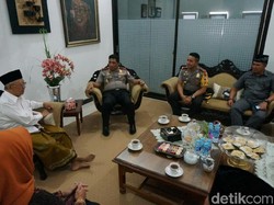 Kapolda Jatim Bertemu Gus Solah, Ini yang Dibahas