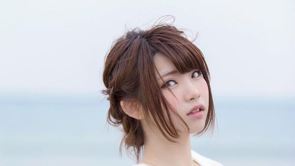 Potret Cantik Cosplayer Jepang yang Raup Rp 27 Juta Per Jam Tiap Aksinya