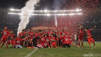 Para Pemain Persija merayakan kemenangan Piala Presiden 2018