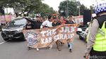 The Jakmania Padati Kompleks GBK