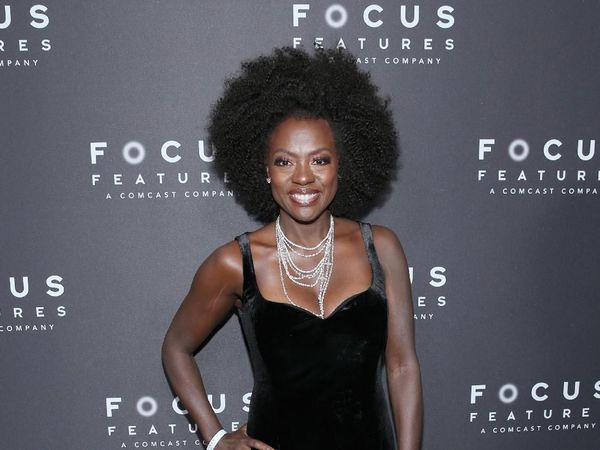 Tak Ada Kata Terlambat, 7 Artis Ini Baru Sukses di Usia 40-an