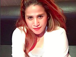 Almarhum Sang Ayah ingin Dhawiya Ikuti Jejak Sukses Elvy Sukaesih