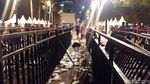 Foto: Sampah Berserakan di GBK Usai Final Piala Presiden
