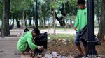 Taman Rusak dan Sampah Bertebaran di GBK yang Bikin Miris