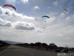 JAS 2018 Berhasil Pecahkan Rekor Nasional Paramotor