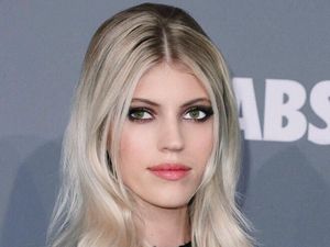 Nyinyirin Top Model Dunia, Fashion Stylist Indonesia Ini Dibully Netizen Nyinyirin Top Model Dunia, Fashion Stylist Indonesia Ini Dibully Netizen
