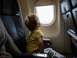 Cerita Seorang Bocah yang Tantrum di Pesawat Selama 8 Jam