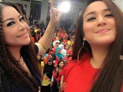 Dear Juwita dan Annisa Bahar, Masih Ingat Momen Ini?