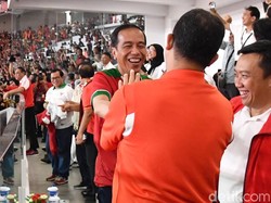 Fadli Zon: Insiden Anies Dicegah ke Podium Rugikan Jokowi