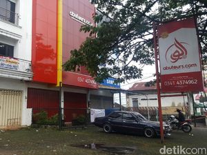 Kasus Abu Tours, Polisi Periksa 43 Calon Jemaah Umrah Kasus Abu Tours, Polisi Periksa 43 Calon Jemaah Umrah