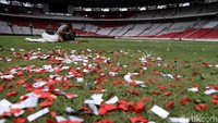 Pihak pengelola GBK sampai saat ini memang masih menghitung total biaya atas kerusakan tersebut. Selain itu panitia Piala Presiden melalui Ketua Steering Committe, Maruarar Sirait, telah memastikan akan mengganti seluruh kerugian.