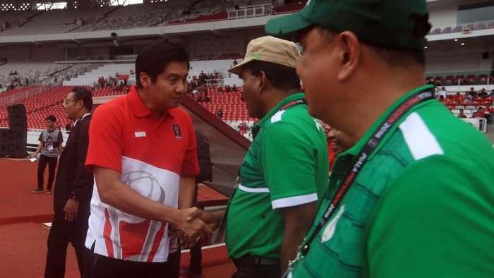 Panitia Piala Presiden Apresiasi Empat Pemain Legenda Indonesia